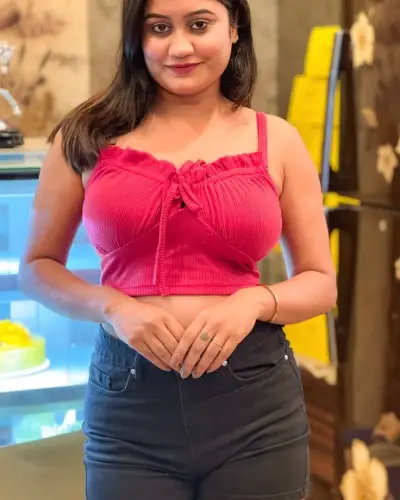 Call Girls Jirania