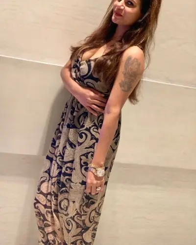 Jirania Escort